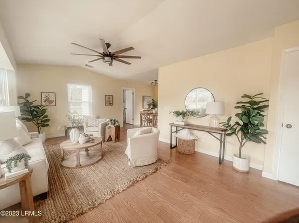 2 Quail Ridge Loop, Beaufort, SC 29906