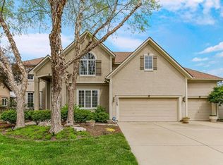 11768 W 146th St, Olathe, KS 66062
