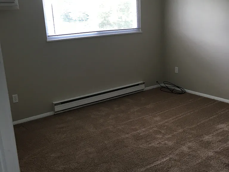 357 Main St — Photo 8