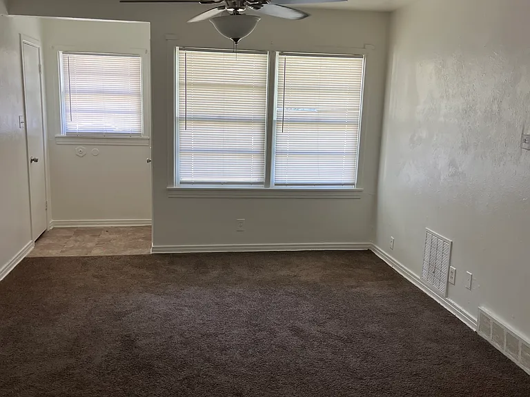 115 SW Taylor St — Photo 5