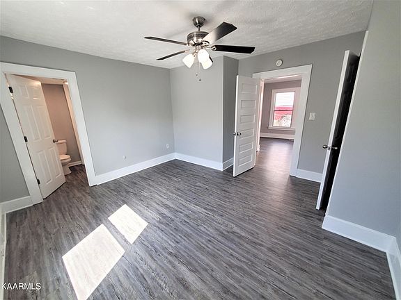 5th image of 315/3155 Atlantic Ave NE