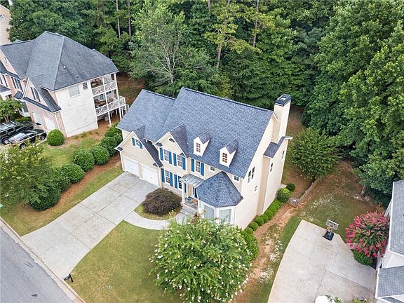 5th image of 800 River Cove Dr