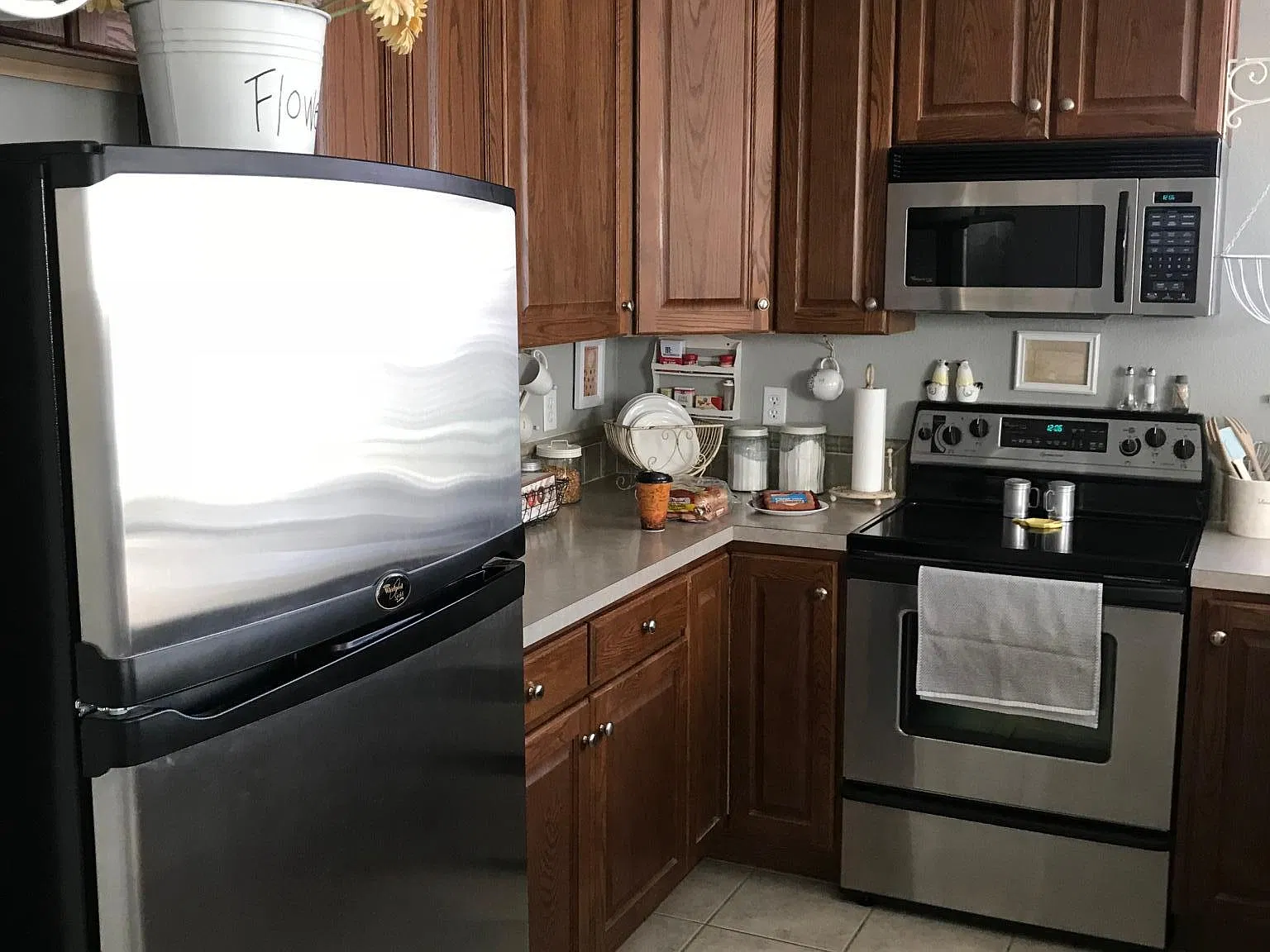 2 bed, 2.5 bath, 1450 sqft, $2,500 — Photo 3