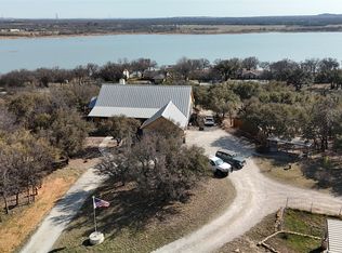 107 Gateway Ln, Graham, TX 76450