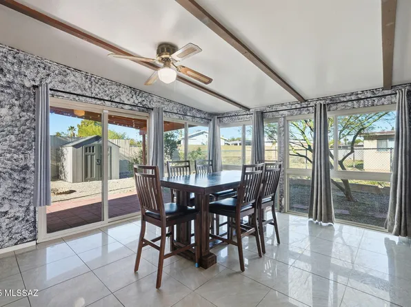 9571 E 33rd St, Tucson, AZ 85748