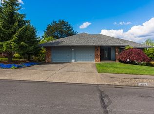 3317 SW 26th St, Gresham, OR 97080