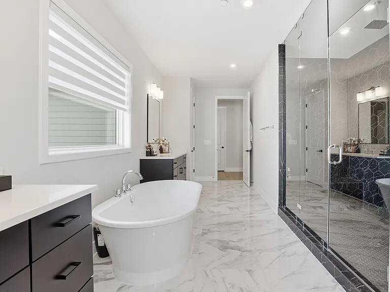9725 Lantana Way — Photo 24