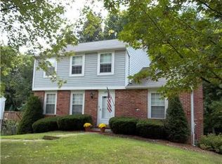4766 Bayfield Rd, Allison Park, PA 15101