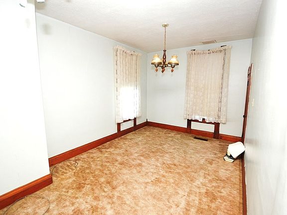 5th image of 3047 W County Road 400 N