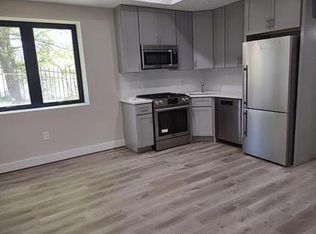 2812 Gainesville St SE, Washington, DC 20020