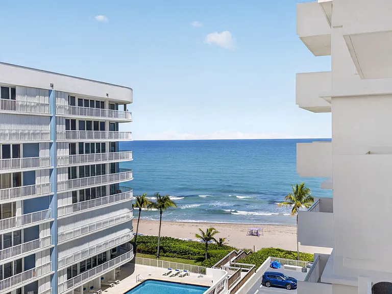 3215 S Ocean Blvd #702 — Photo 23