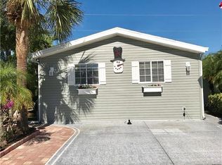 1591 Diamond Lake Cir, Naples, FL 34114