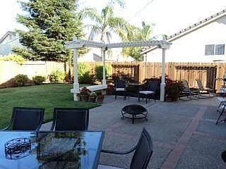 3rd image of 4112 Orchard Hills Dr
