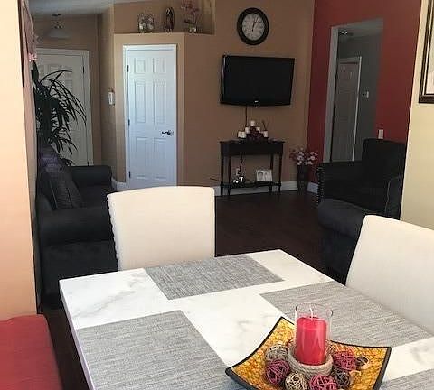 5th image of 4900 Yvonne Way