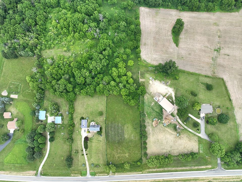 1st image of 8462 Albany Rd