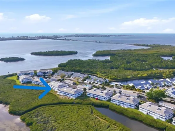 1323 Perico Point Cir #107, Bradenton, FL 34209