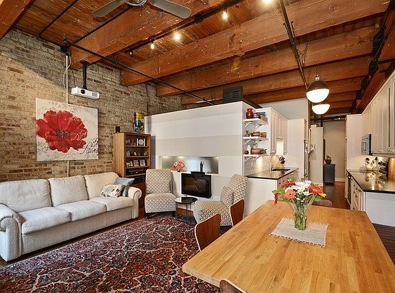 5th image of 540 N Lake Shore Dr APT 311