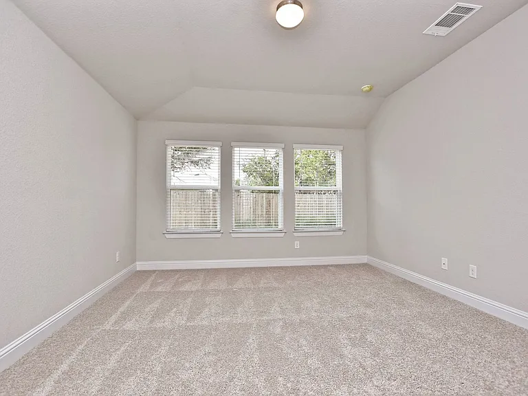 8116 Bronco Ln — Photo 14