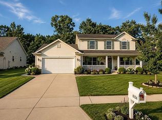 8124 Hidden Forest Dr, Holland, OH 43528