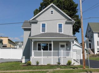 322 Wayne St, Archbald, PA 18403