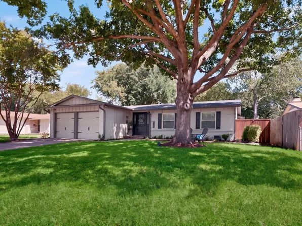 8632 Kingspoint Dr, Dallas, TX 75238