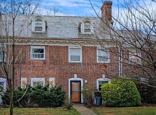 323 Centre Ave, New Rochelle, NY 10805