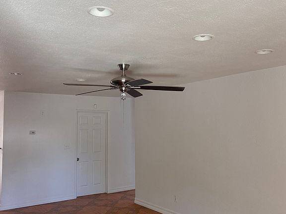 4th image of 88 Starr Ave
