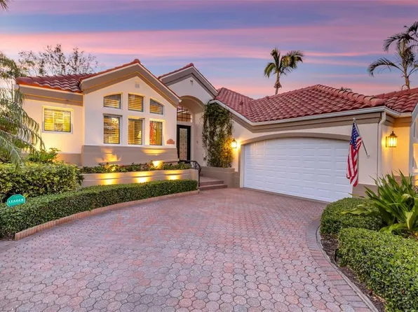 612 Weston Pointe Ct, Longboat Key, FL 34228