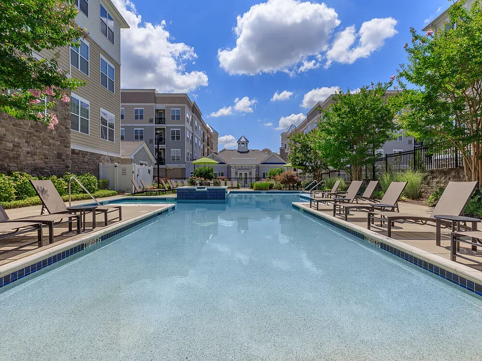 Foster Square Apartments