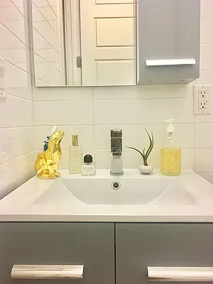 Rented by Compass | media 6