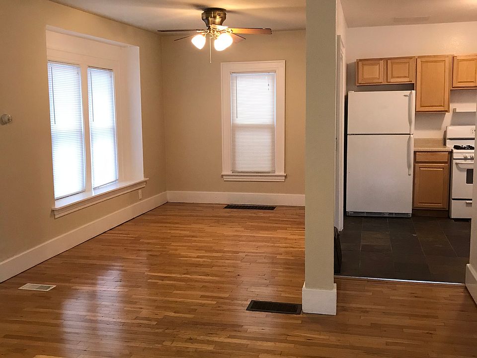 1st image of 1001 Newton Ct