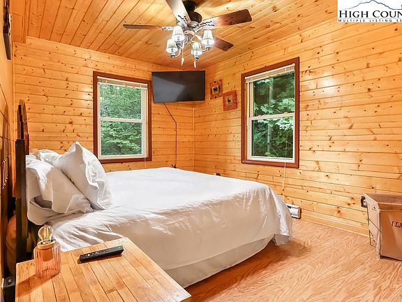 17th image of this home