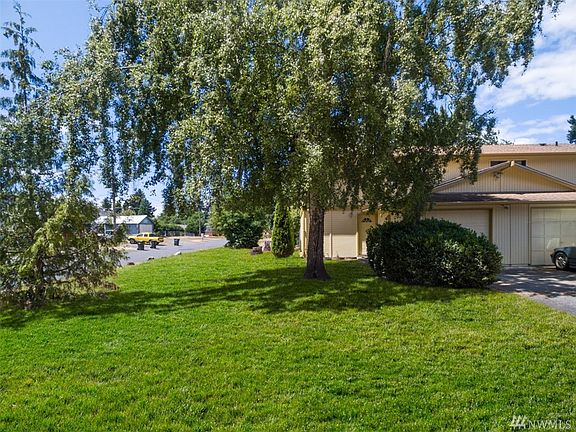 2nd image of 10442 12th Avenue Ct S