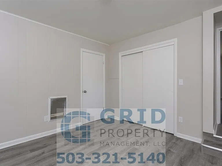 336 NE 128th Ave — Photo 12
