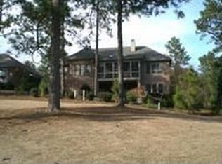 128 Steeplechase Way, Southern Pines, NC 28387