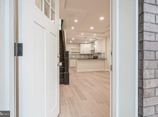 3040 N Water St, Philadelphia, PA 19134