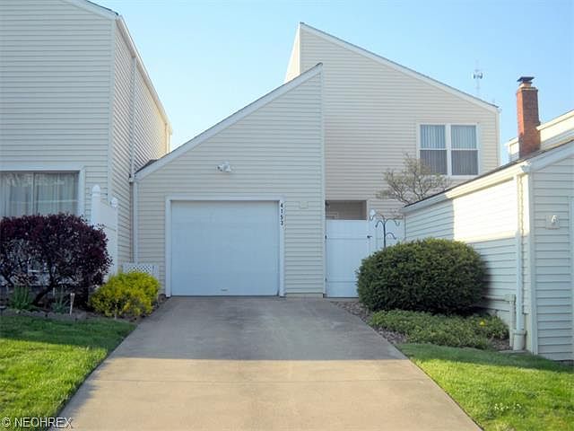 1st image of 4153 Knight Ln
