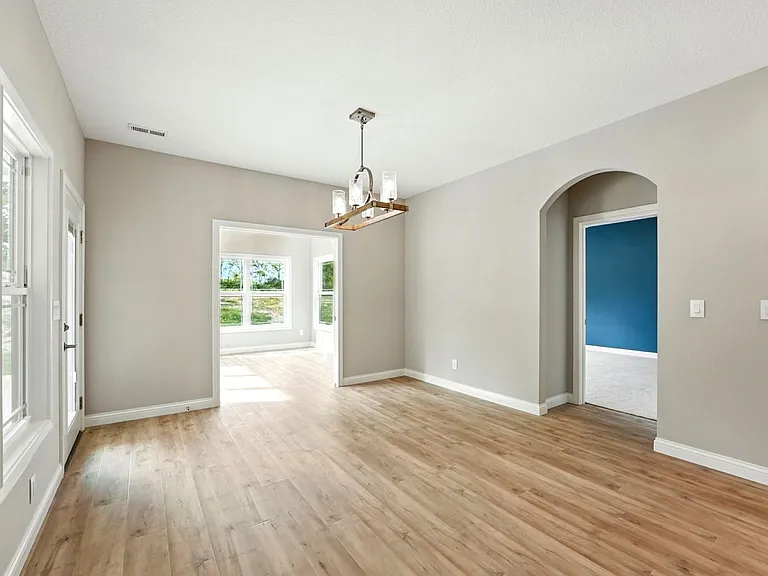 520 Eighty Lane Lake James — Photo 9