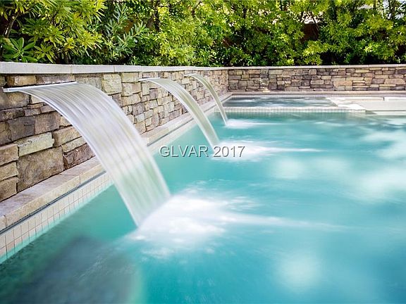 5th image of 1037 Bayhead Ct