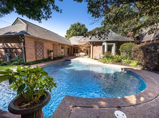 37 Walnut Grove Ct, Memphis, TN 38117