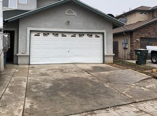 5296 N Cresta Ave, Fresno, CA