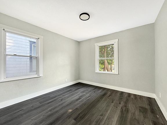 5th image of 4616 North 30th STREET