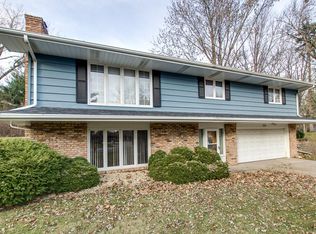 550 Fairfield Dr NW, New Brighton, MN 55112