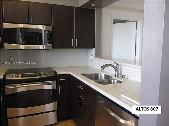 3rd image of 1 Glen Royal Pkwy APT 807