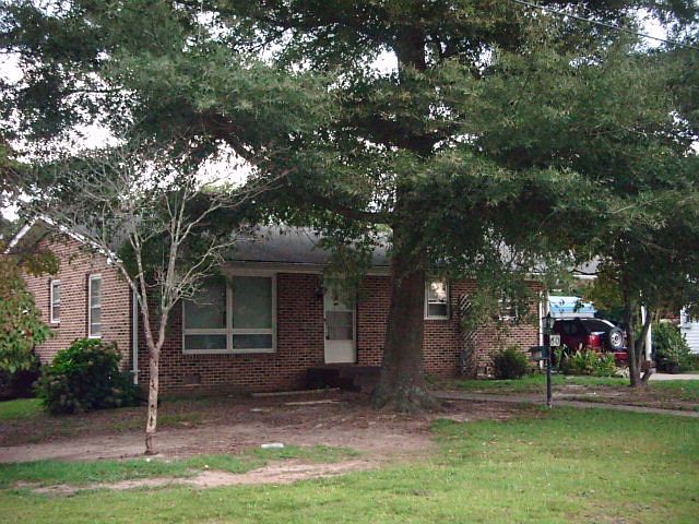 2nd image of 60 East Dr