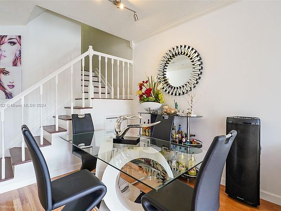 4th image of 7080 NW 177th St APT 208-13
