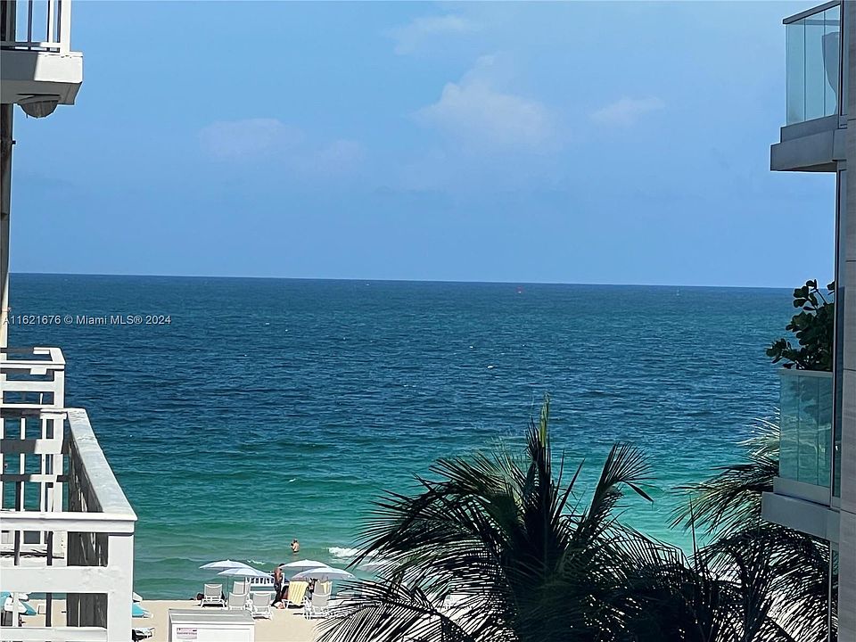 1st image of 325 Ocean Dr APT 506