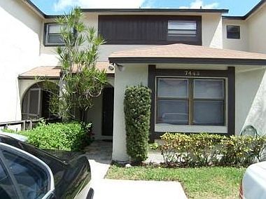 1st image of 7443 NW 34th St