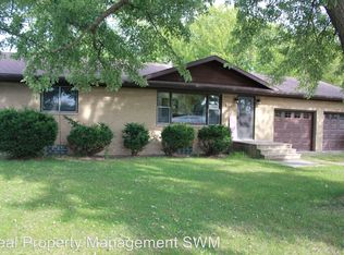8879 Stevensville Baroda Rd, Baroda, MI 49101