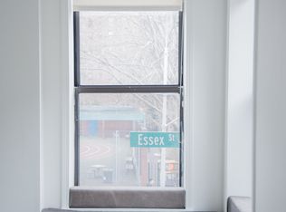 27 Essex St APT 2A, New York, NY 10002